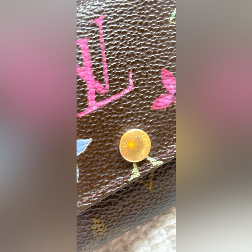 🍒✨Louis Vuitton Brown Key Holder✨🍒 - Picture 5 of 10